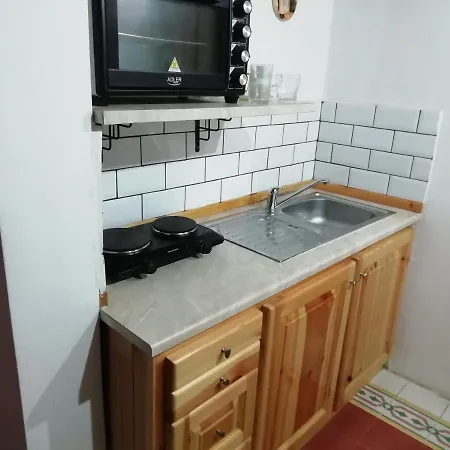 Forty Three #1, 2 Apartment