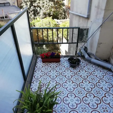 Appartement Forty Three #1, 2 *