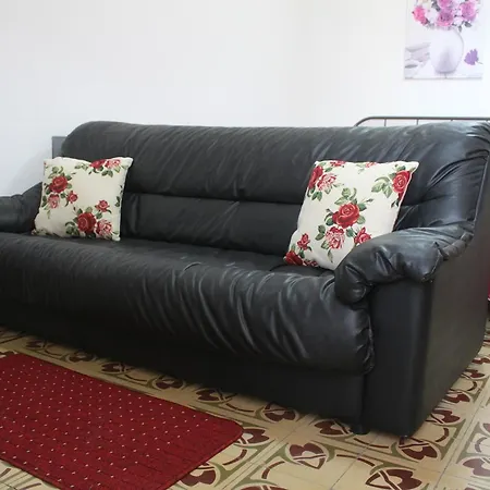 Appartement Forty Three #1, 2 Victoria