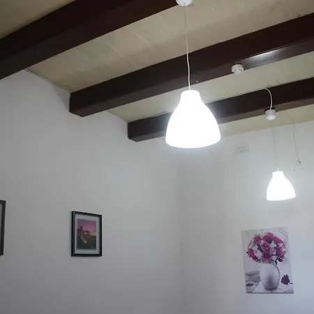 Forty Three #1, 2 Victoria