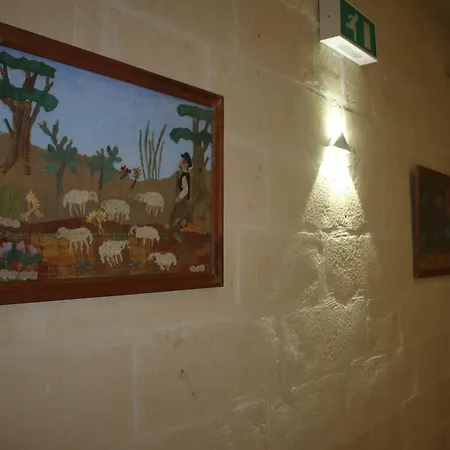 Forty Three #1, 2 Victoria