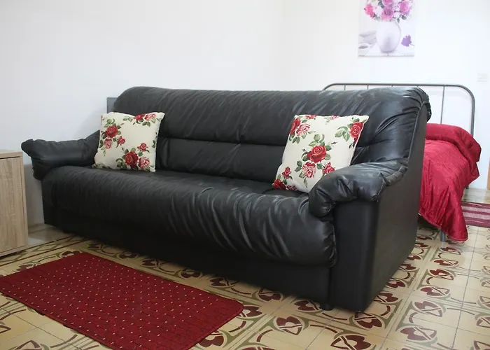 Apartman Forty Three #1, 2 Victoria